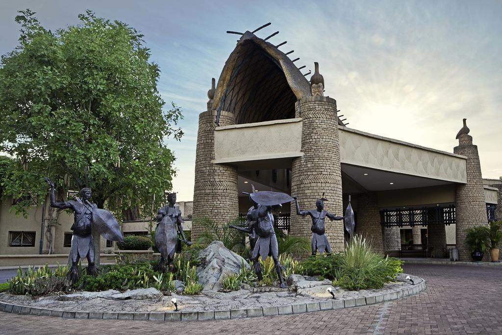 The Kingdom At Air Terjun Victoria Bagian luar foto